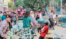 Bripka Arafe Berhasil Buka Blokade Jalan di Bima, Warga Masih Tuntut Kepastian Hukum Kasus Kematian