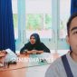 Orang Tua Yanuar Fikri, PMI Asal Kota Mataram Yang Diduga Menjadi Korban TPPO, Saat Menyampaikan Pengaduan di Sekretariat PWI NTB Yang Berlokasi di Jl. Mahoni No. 5 B, Kelurahan Monjok Barat, Kecamatan Selaparang, Kota Mataram (Di Area Belakang Kantor Imigrasi Mataram).

